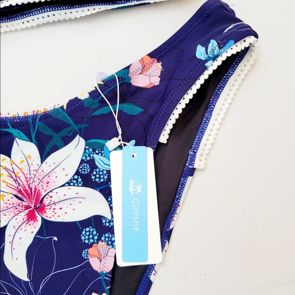 Cupshe Women's Low Rise Navy Floral Print Bikini - Picture 5 of 9